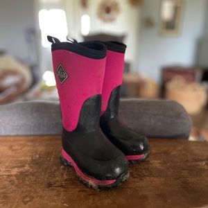 Toddler muck boots